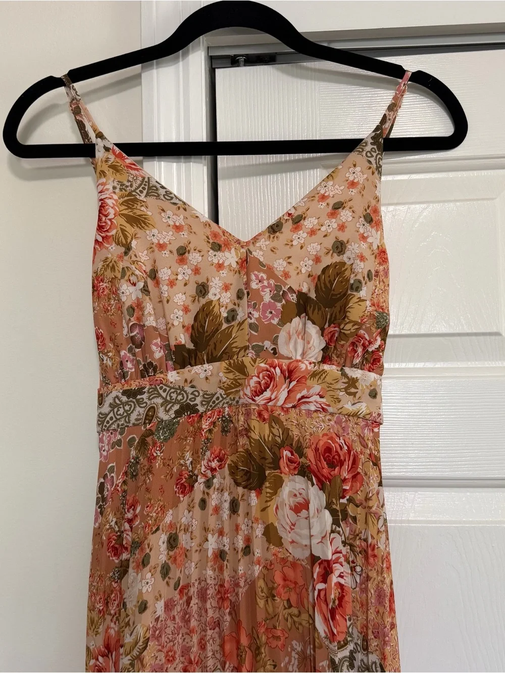 Jessica Simpson Floral Long Pleated Dress Size Small, NWOT